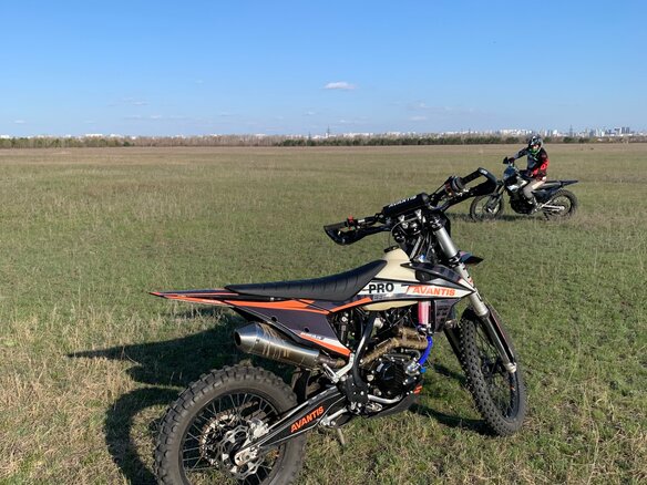 2024 Avantis Enduro 300 Pro/EFI, чёрный, 260000 рублей