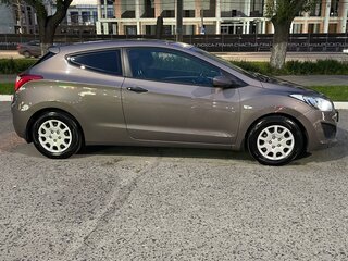 2013 Hyundai i30 II, коричневый, 990000 рублей, вид 4