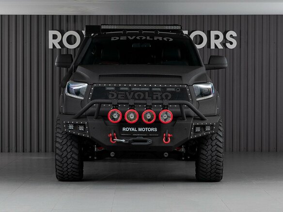 2014 Toyota Tundra CrewMax II Рестайлинг, чёрный - вид 1