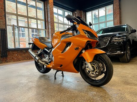 2001 Honda CBR 600F, оранжевый, 400000 рублей, вид 2
