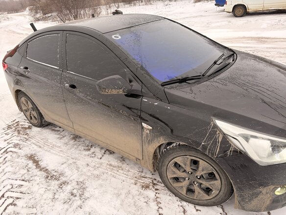 2015 Hyundai Solaris I Рестайлинг, чёрный, 800000 рублей - вид 8