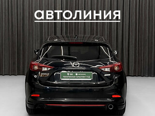 2017 Mazda Axela III Рестайлинг, чёрный, 1380000 рублей, вид 4