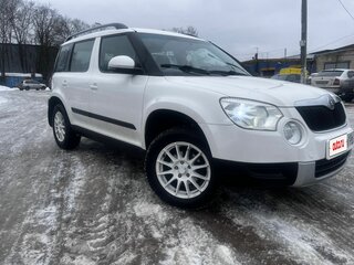 2013 Skoda Yeti I, белый, 950000 рублей, вид 3