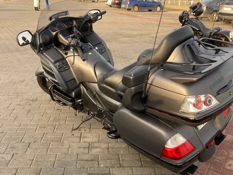2007 Honda GL 1800 Gold Wing, серый, 1199990 рублей, вид 2