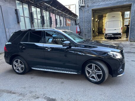 2018 Mercedes-Benz GLE 350 d I (W166), чёрный, 3750000 рублей, вид 2