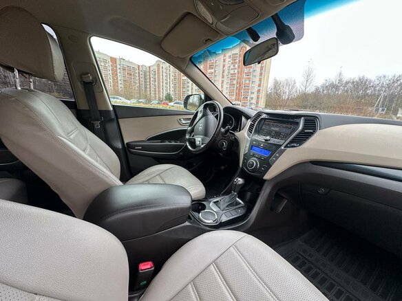 2014 Hyundai Santa Fe Grand III, бежевый, 2250000 рублей - вид 7