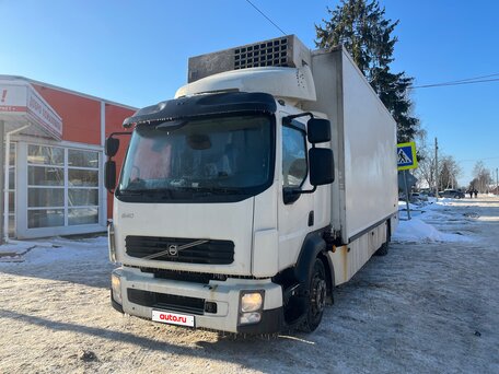 2012 Volvo FL, белый, 3000000 рублей, вид 1