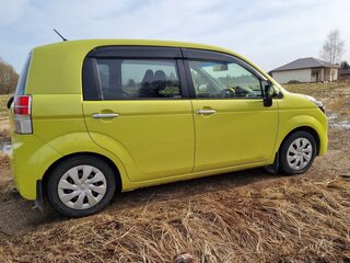2015 Toyota Spade, зелёный, 1149000 рублей, вид 2