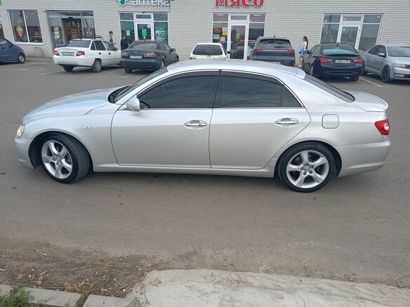 2005 Toyota Mark X I, серебристый, 1100000 рублей - вид 19
