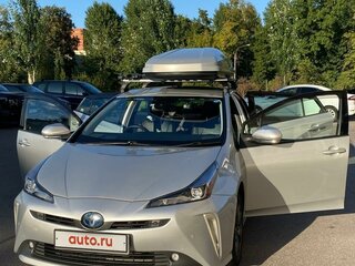 2020 Toyota Prius IV Рестайлинг (XW50), серый, 2370000 рублей, вид 1
