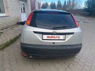 2003 Ford Focus I Рестайлинг, серебристый, 215000 рублей, вид 3