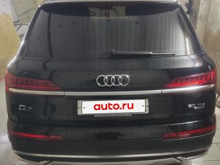2020 Audi Q7 50 TDI II (4M) Рестайлинг, чёрный, 7100000 рублей, вид 2