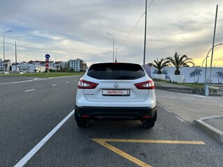 2014 Nissan Qashqai II, белый, 1590000 рублей, вид 5