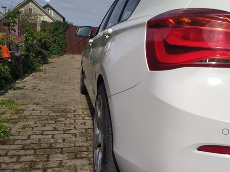 2017 BMW 1 серии 116d II (F20/F21) Рестайлинг, белый, 1250000 рублей, вид 4