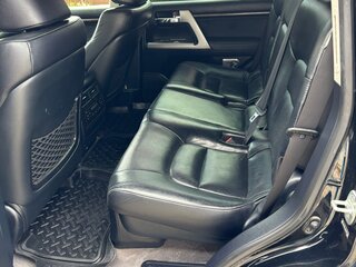 2012 Toyota Land Cruiser 200 Series Рестайлинг 1, чёрный, 4100000 рублей, вид 3