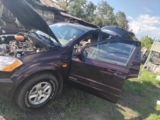 2007 SsangYong Kyron I, красный, 620000 рублей, вид 2