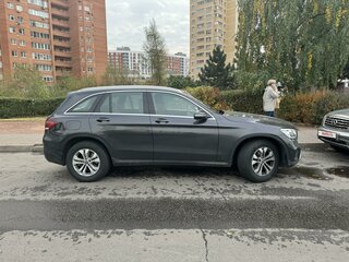 2020 Mercedes-Benz GLC 220 d I (X253) Рестайлинг, серый, 5300000 рублей, вид 3