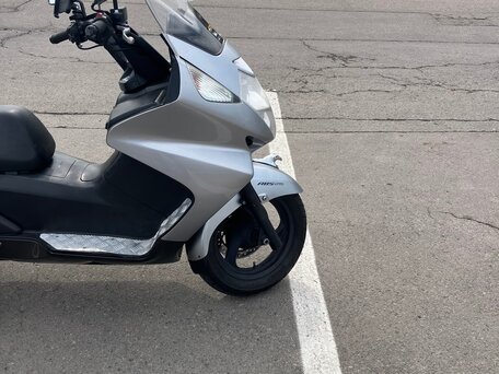 2005 Honda Silver Wing 600, серебристый, 300000 рублей, вид 5