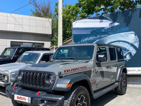 2020 Jeep Wrangler IV (JL), серый, 4700000 рублей - вид 4