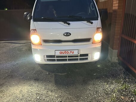 2012 Kia Bongo, белый, 1300000 рублей, вид 2