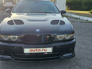 2002 BMW 5 серии 540i IV (E39) Рестайлинг, чёрный, 3000000 рублей, вид 3