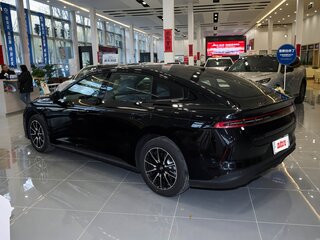 2026 Changan Qiyuan A06 28.39 kWh, чёрный, 2690000 рублей, вид 4