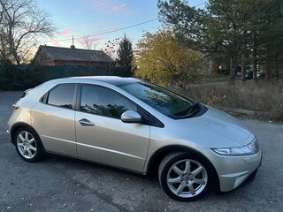 2008 Honda Civic VIII, бежевый, 850000 рублей, вид 4