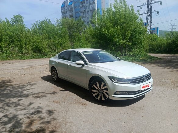 2019 Volkswagen Passat B8, белый, 2100000 рублей