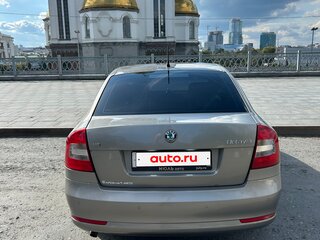2011 Skoda Octavia II (A5) Рестайлинг, серый, 810000 рублей, вид 5