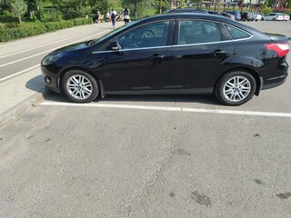 2014 Ford Focus III, чёрный, 1300000 рублей, вид 4