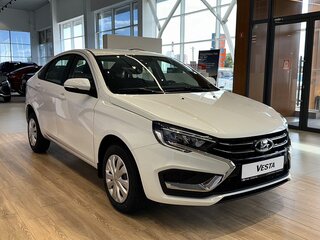 2026 Lada (ВАЗ) Vesta I Рестайлинг (NG), белый, 1735000 рублей, вид 3