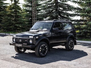 2026 Lada (ВАЗ) Niva Legend Sport I, чёрный, 1735000 рублей, вид 3