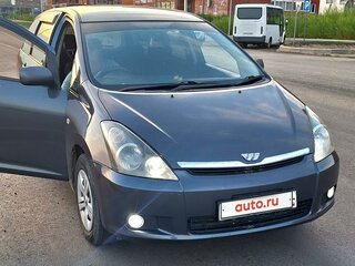 2004 Toyota Wish I, серый, 950000 рублей, вид 1