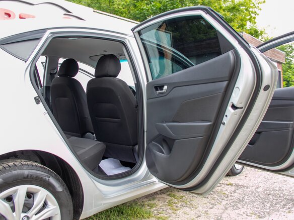 2019 Hyundai Solaris II, серебристый, 1239000 рублей - вид 8