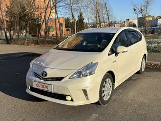 2013 Toyota Prius Alpha I (ZVW40/41), белый, 1450000 рублей, вид 1