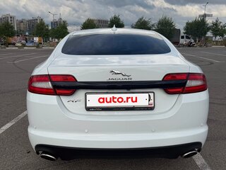 2014 Jaguar XF I Рестайлинг, белый, 1650000 рублей, вид 3