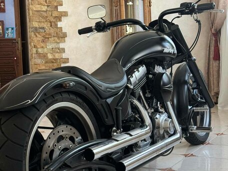 2014 Harley-Davidson Softail Custom, чёрный, 8442830 рублей, вид 1