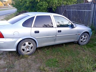 2000 Opel Vectra B Рестайлинг, серебристый, 110000 рублей, вид 3