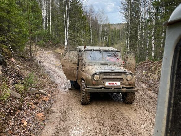 1992 УАЗ 31512, зелёный, 250000 рублей - вид 9