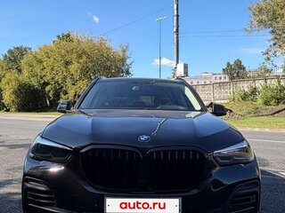 2020 BMW X5 25d IV (G05/G18), чёрный, 4800000 рублей, вид 1