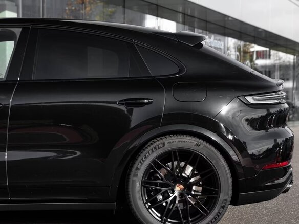 2026 Porsche Cayenne E-Hybrid Coupé III Рестайлинг, чёрный, 14990032 рублей - вид 4