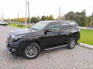 2016 Toyota Land Cruiser Prado 150 Series Рестайлинг 1, чёрный, 4600000 рублей, вид 4