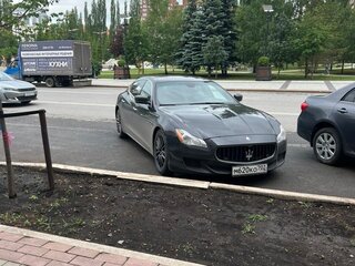 2014 Maserati Quattroporte S Q4 VI, чёрный, 2793000 рублей, вид 3