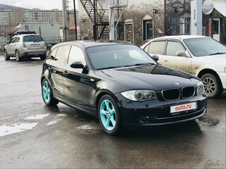 2007 BMW 1 серии 120i I (E81/E82/E87/E88) Рестайлинг, чёрный, 900000 рублей, вид 5