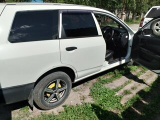 2002 Nissan AD II, белый, 350000 рублей, вид 4