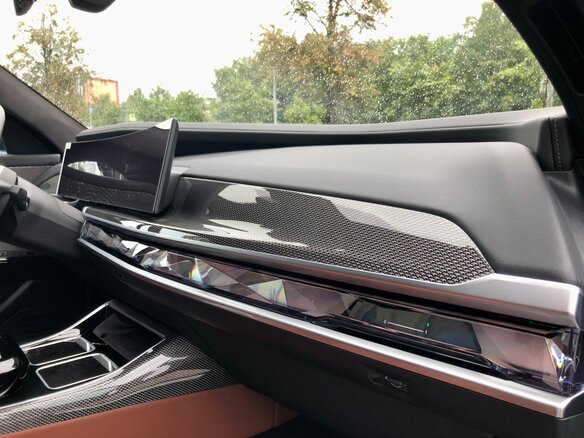 2022 BMW i7 xDrive60 I (G70), синий, 14900000 рублей - вид 24