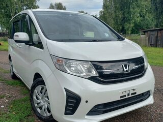 2018 Honda Stepwgn V Рестайлинг, белый, 1966000 рублей, вид 2