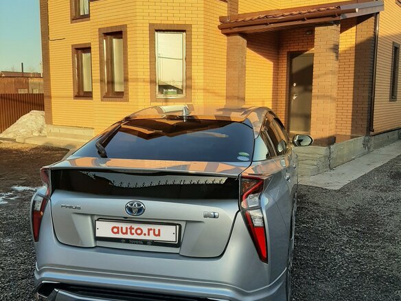 2018 Toyota Prius IV (XW50), серый, 2100000 рублей - вид 5