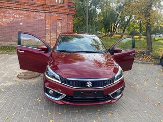 2022 Suzuki Ciaz I Рестайлинг, красный, 2000000 рублей, вид 4