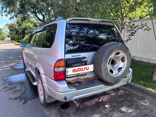 2001 Suzuki Grand Vitara XL-7 I Рестайлинг, серебристый, 325000 рублей, вид 3